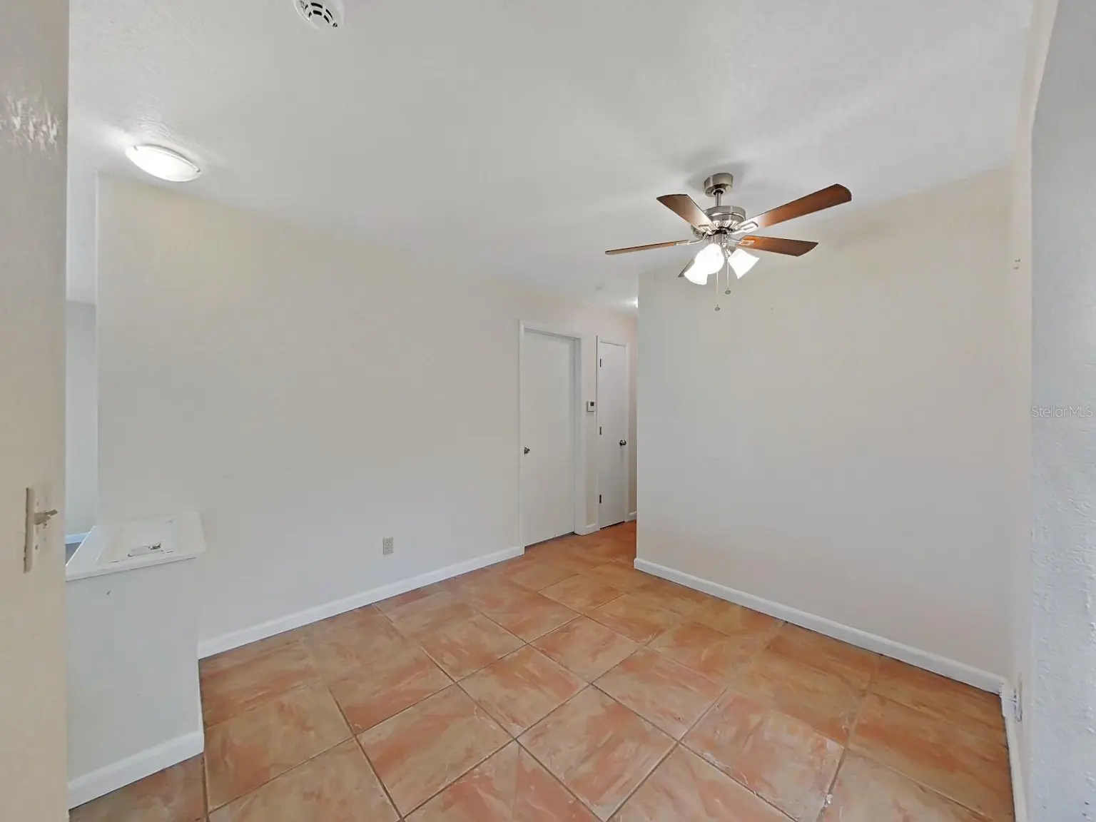 1750 MONTANA AVENUE NE, ST PETERSBURG, FL, photo 17 of 48