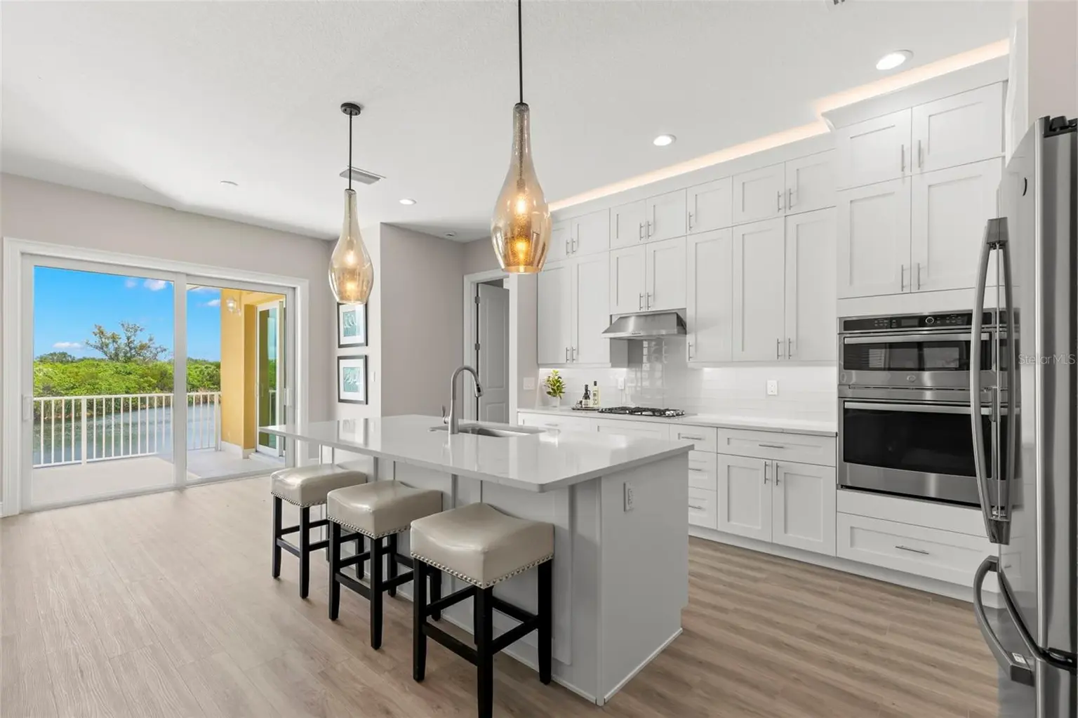 47A BAYVIEW COURT S, ST PETERSBURG, FL, photo 10 of 47
