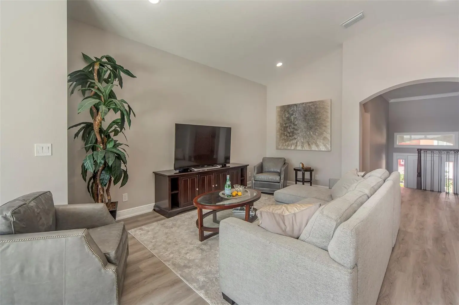 17B FRANKLIN COURT S, ST PETERSBURG, FL, photo 5 of 22