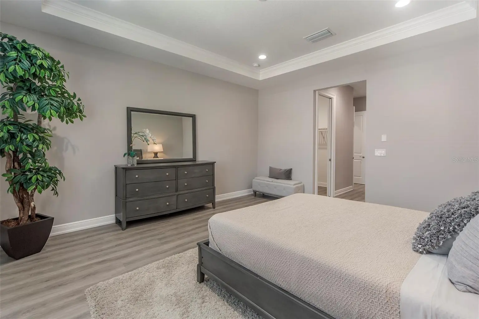 17B FRANKLIN COURT S, ST PETERSBURG, FL, photo 10 of 22