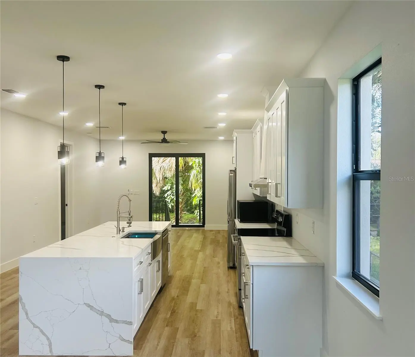 2122 BIRD ST., TAMPA, FL, photo 8 of 16