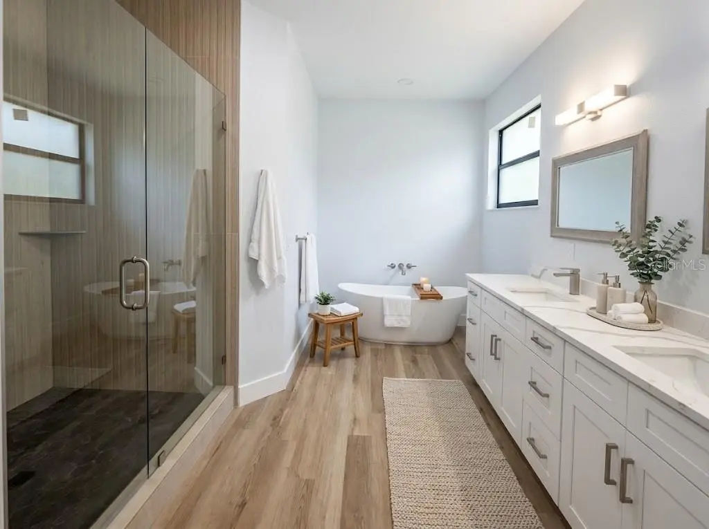 2122 BIRD ST., TAMPA, FL, photo 13 of 16