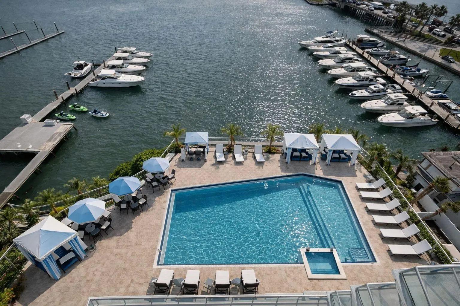 411 E SHORE DRIVE #613, CLEARWATER BEACH, FL, photo 13 of 18