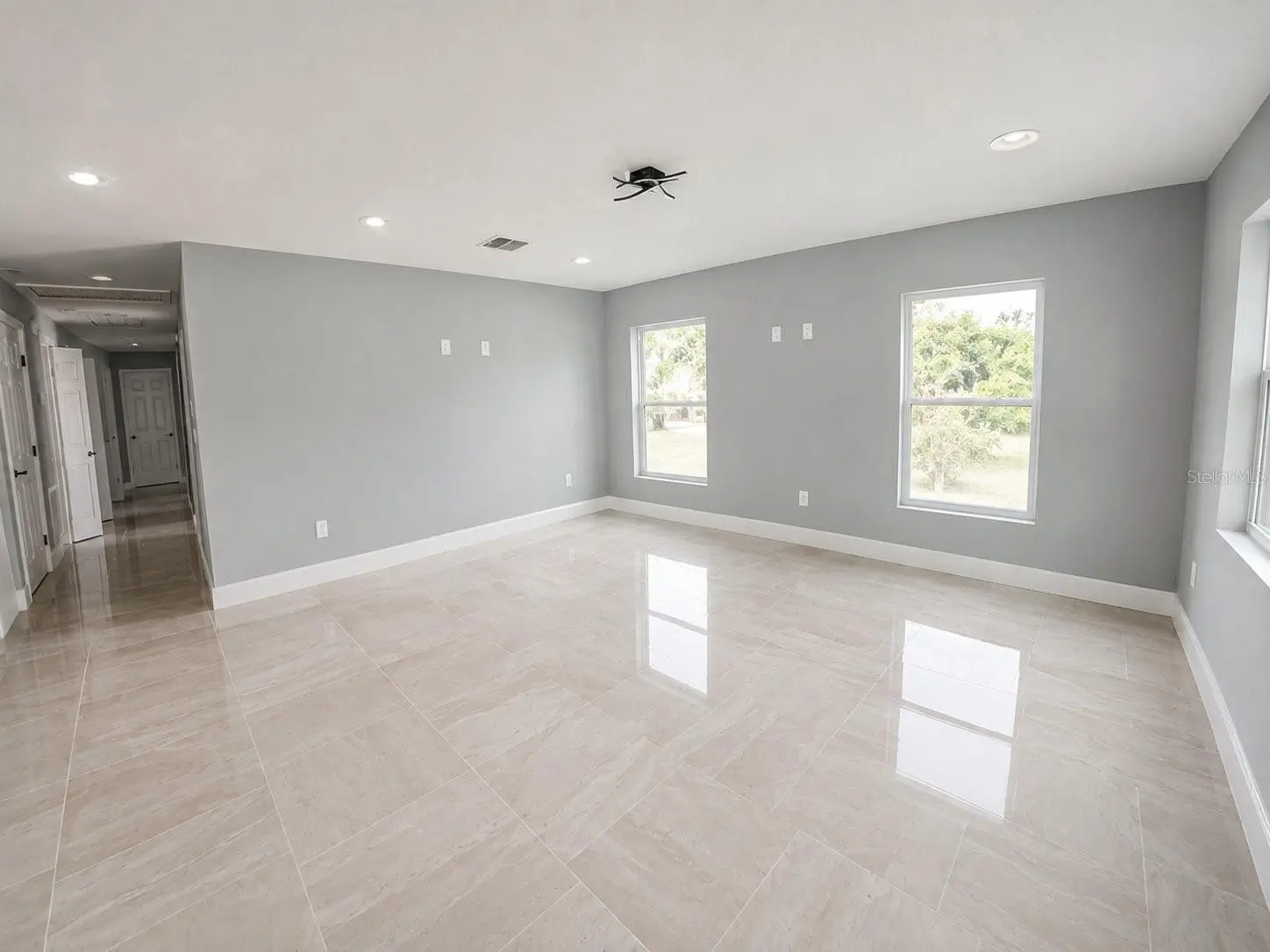3704 SMITH TREE STREET, TAMPA, FL, photo 9 of 20