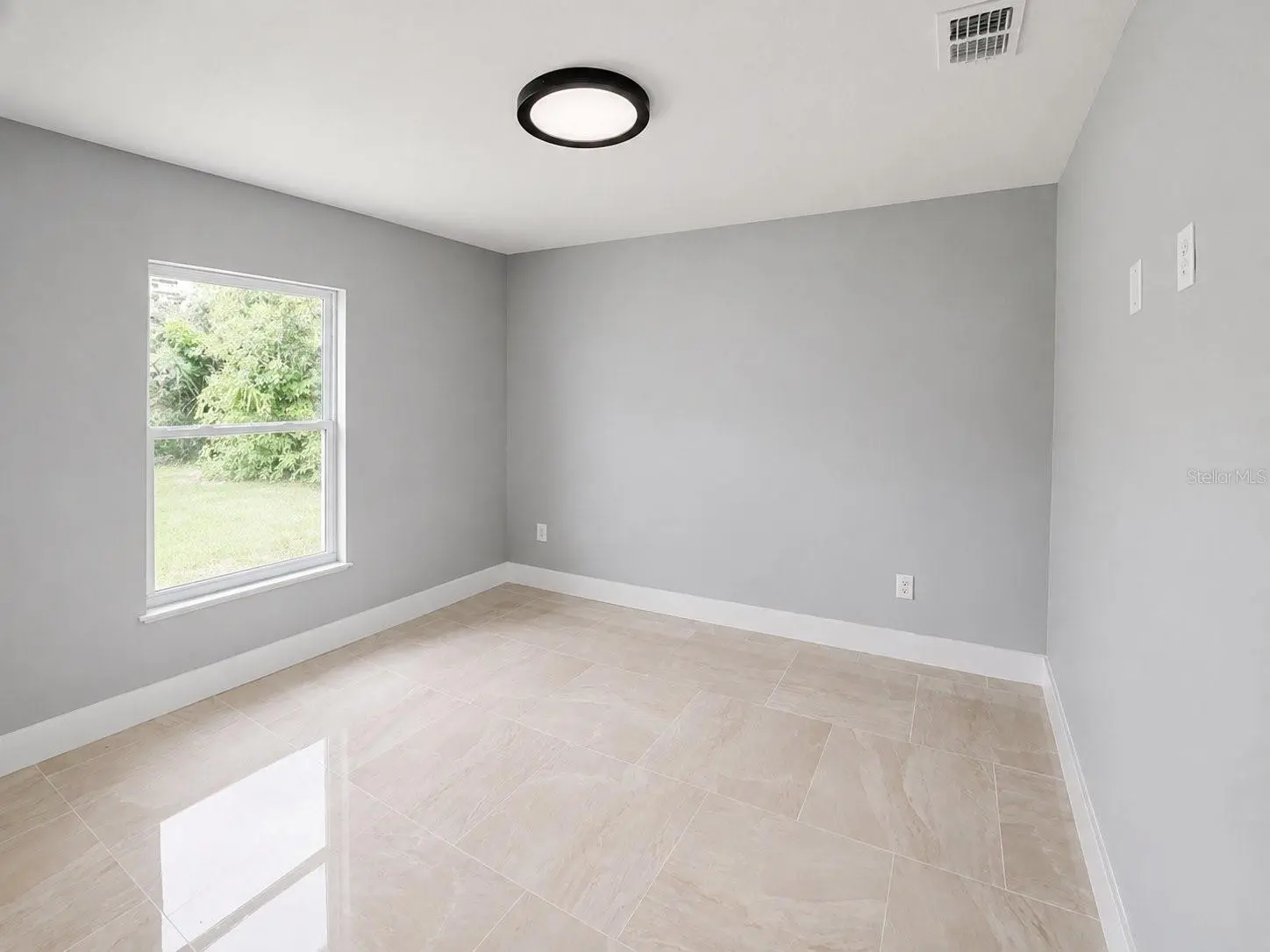 3704 SMITH TREE STREET, TAMPA, FL, photo 10 of 20