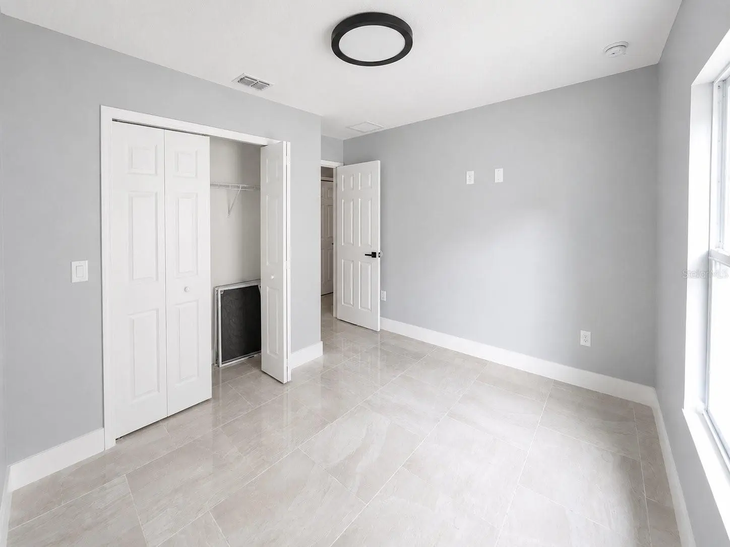3704 SMITH TREE STREET, TAMPA, FL, photo 13 of 20