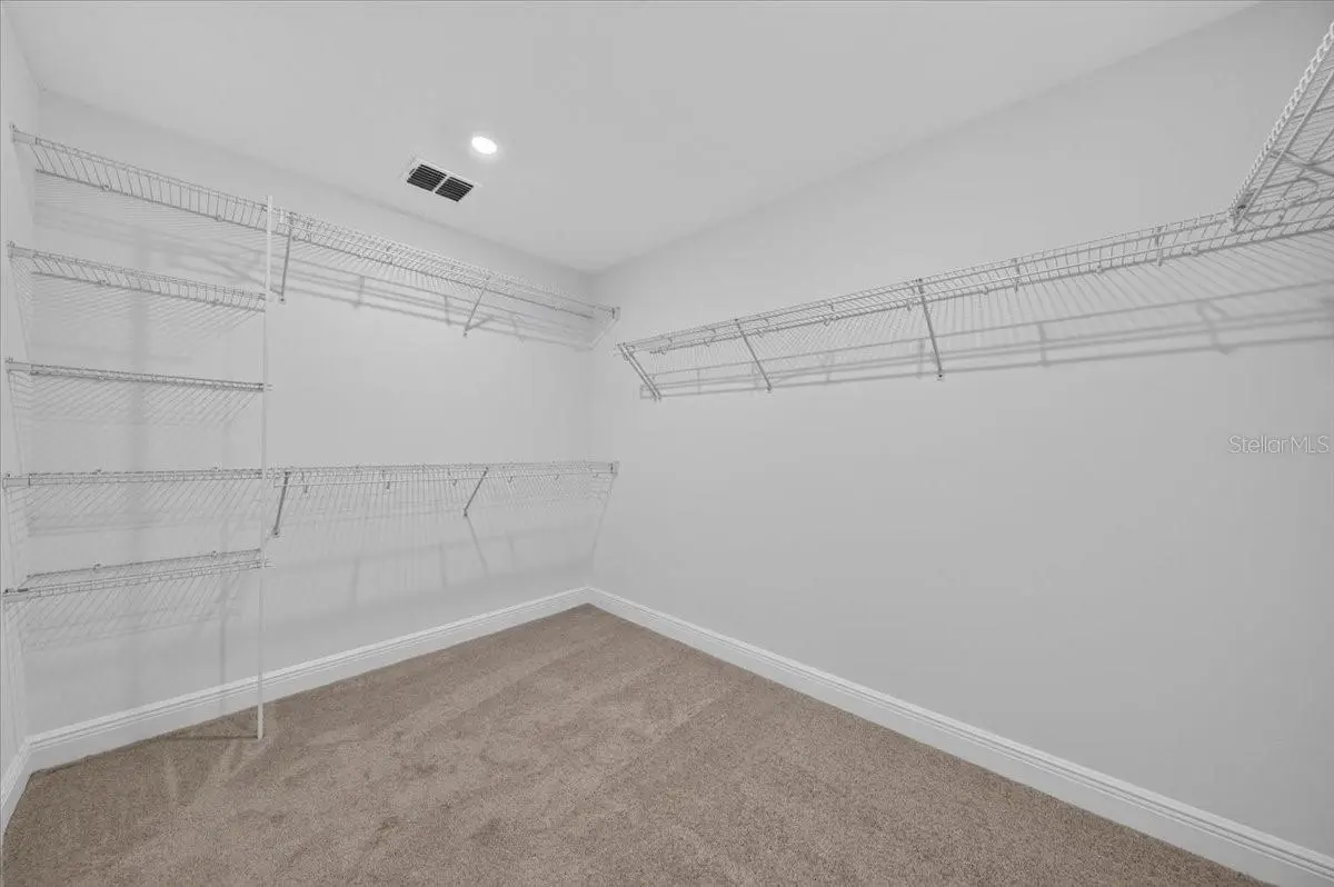 6226 29TH STREET N, ST PETERSBURG, FL, photo 31 of 44