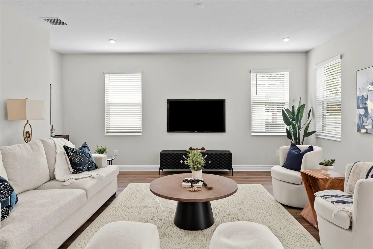 6244 29TH STREET N, ST PETERSBURG, FL, photo 5 of 43