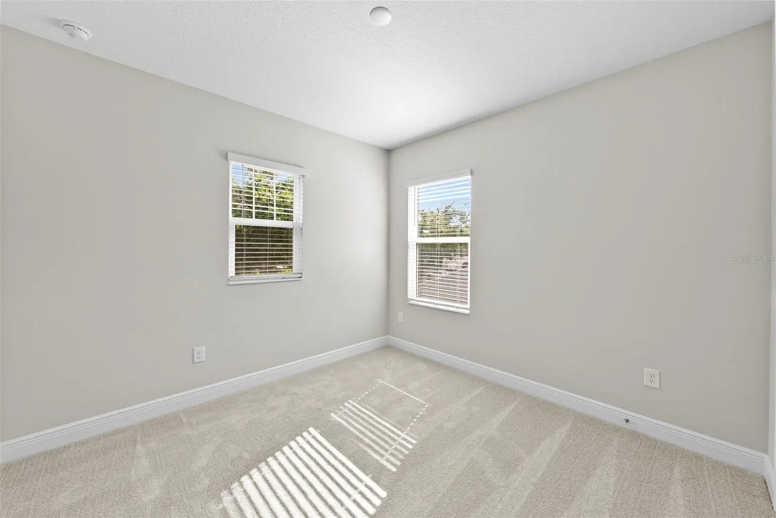 6244 29TH STREET N, ST PETERSBURG, FL, photo 31 of 43