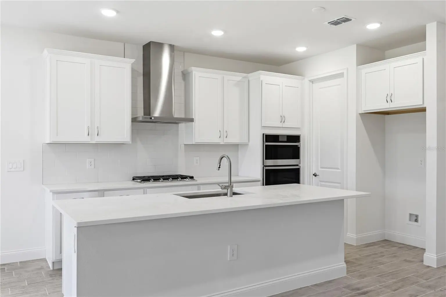 2357 WISE RIVER LANE, ZEPHYRHILLS, FL, photo 2 of 13