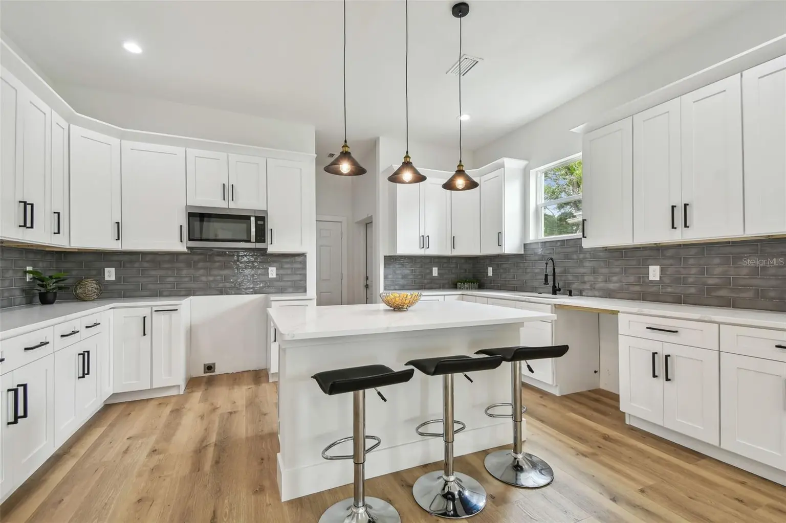 3455 17TH AVENUE S, ST PETERSBURG, FL, photo 11 of 43