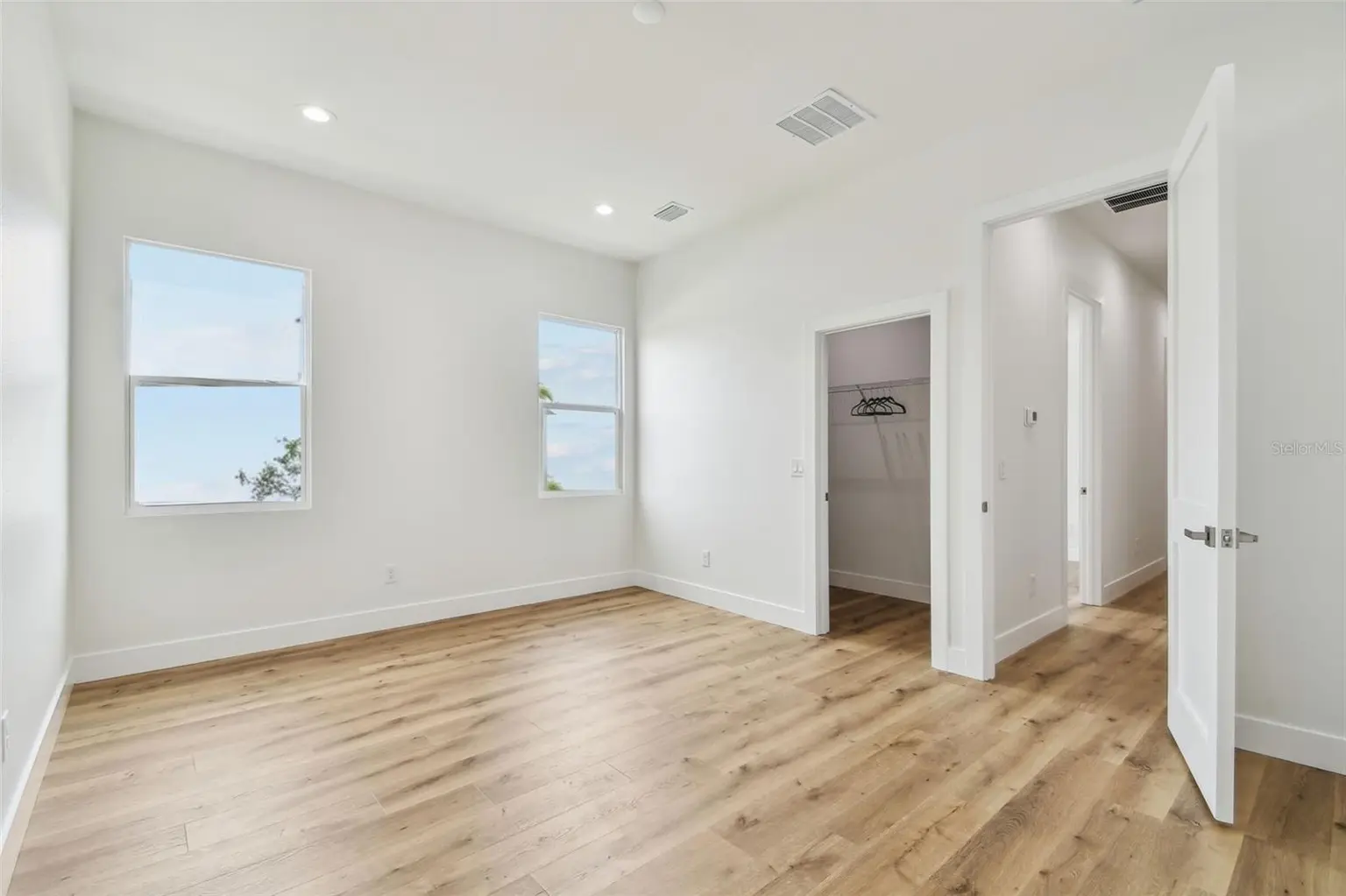 3455 17TH AVENUE S, ST PETERSBURG, FL, photo 34 of 43