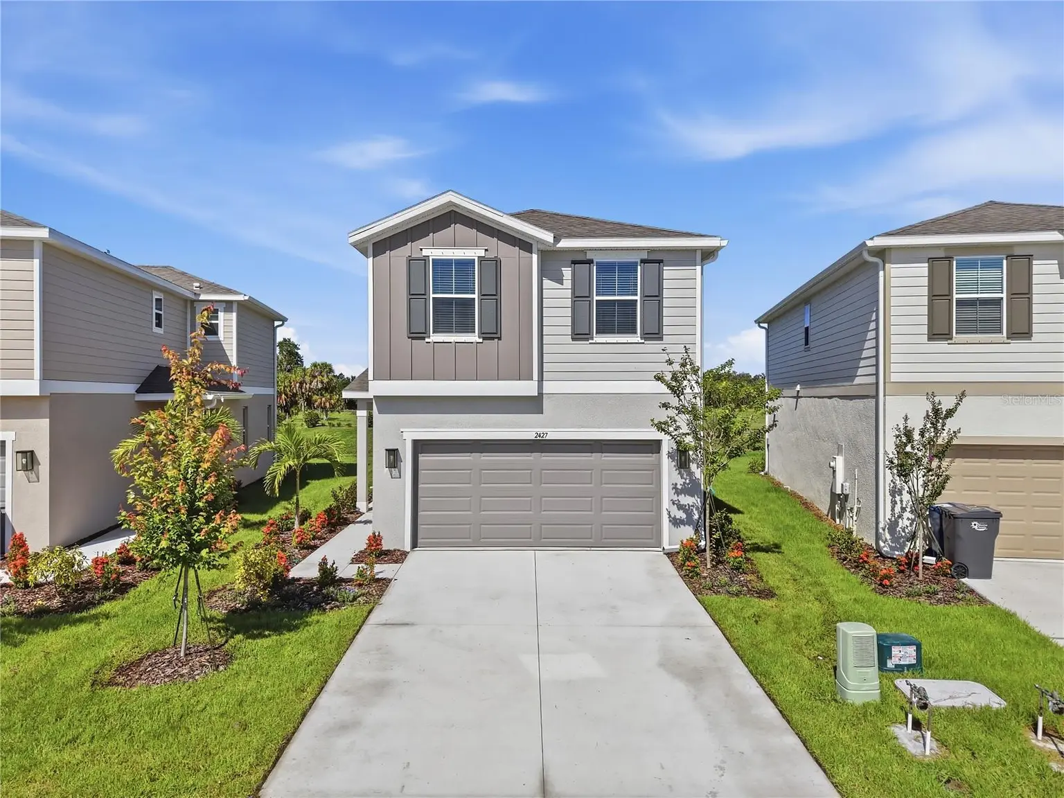 2427 29TH LANE E, PALMETTO, FL, photo 2 of 27