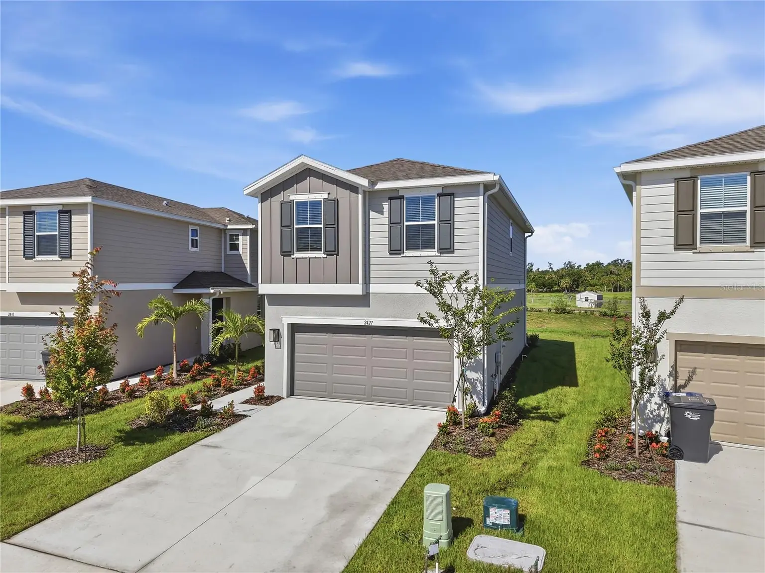 2427 29TH LANE E, PALMETTO, FL, photo 3 of 27