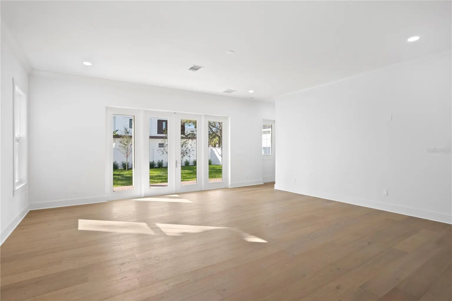 4314 S RENELLIE DRIVE, TAMPA, FL, photo 10 of 31