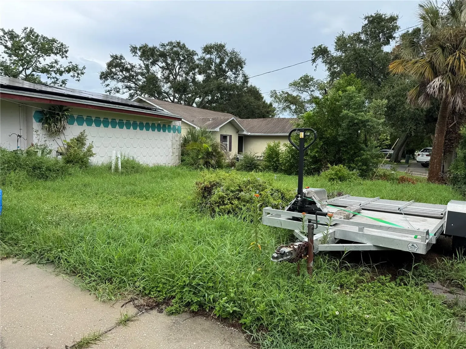 1680 SUNSET POINT ROAD, CLEARWATER, FL, photo 2 of 19
