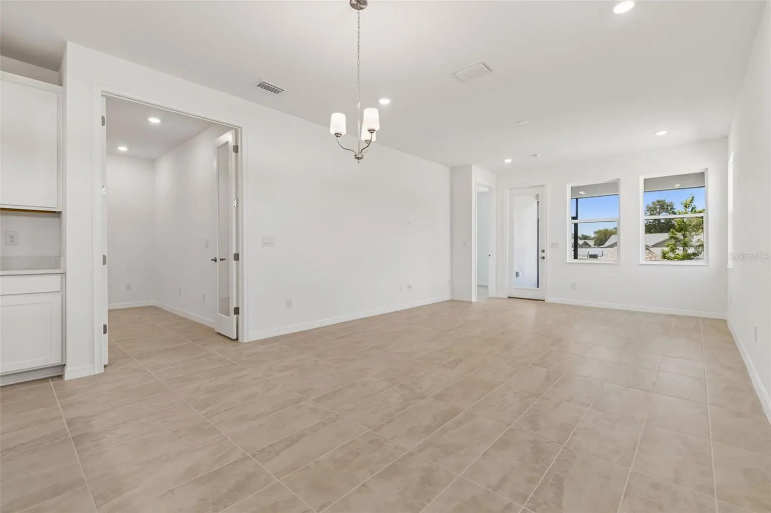 3744 NANDINA CIRCLE, SUN CITY CENTER, FL, photo 6 of 11