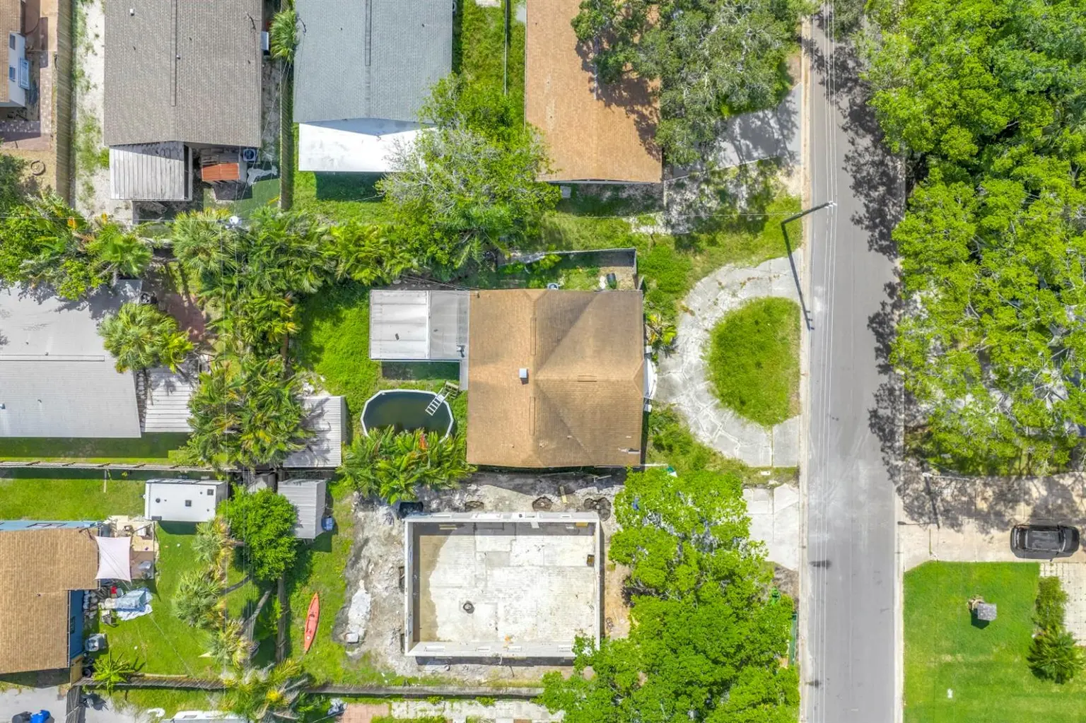 1820 MONTANA AVENUE NE, ST PETERSBURG, FL, photo 4 of 6