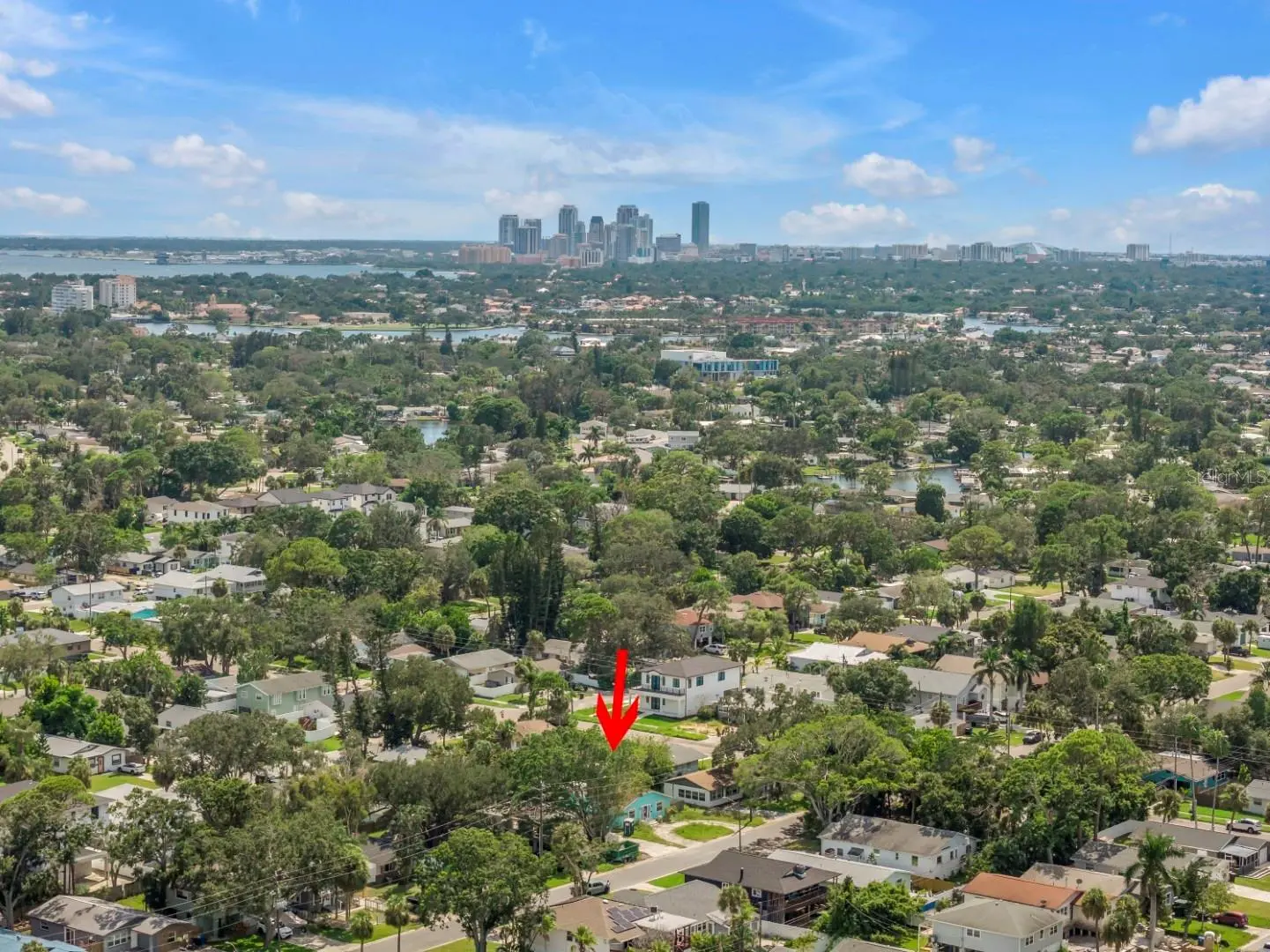 1820 MONTANA AVENUE NE, ST PETERSBURG, FL, photo 5 of 6