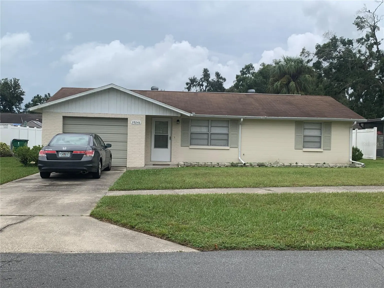 39248 9TH AVENUE, ZEPHYRHILLS, FL, photo 1 of 11