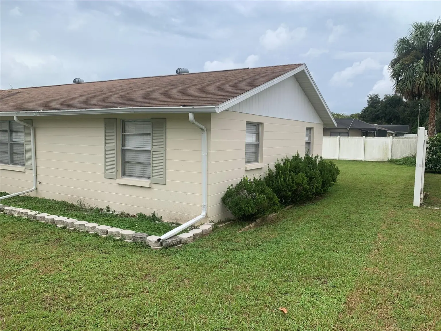 39248 9TH AVENUE, ZEPHYRHILLS, FL, photo 4 of 11