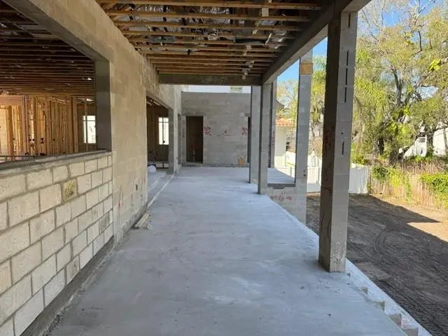 Bayshore Estates home, photo 8 of 8