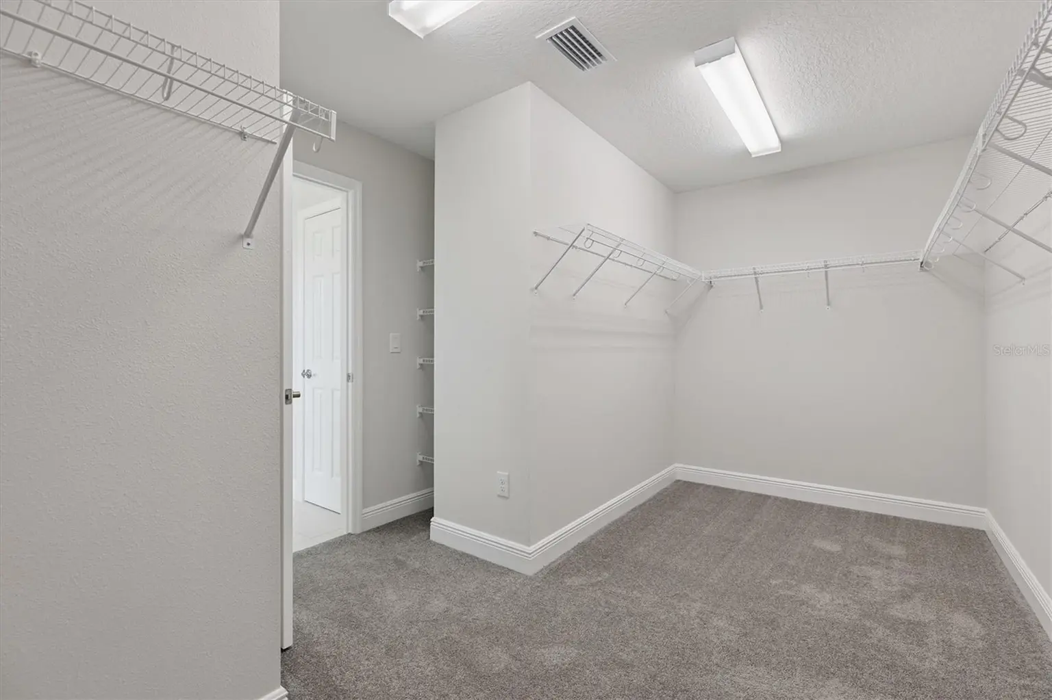 8517 DOVE BOG TERRACE, PARRISH, FL, photo 9 of 33