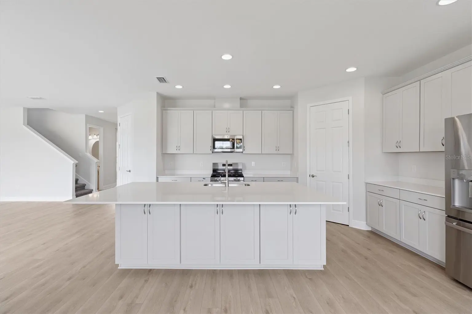 8517 DOVE BOG TERRACE, PARRISH, FL, photo 15 of 33