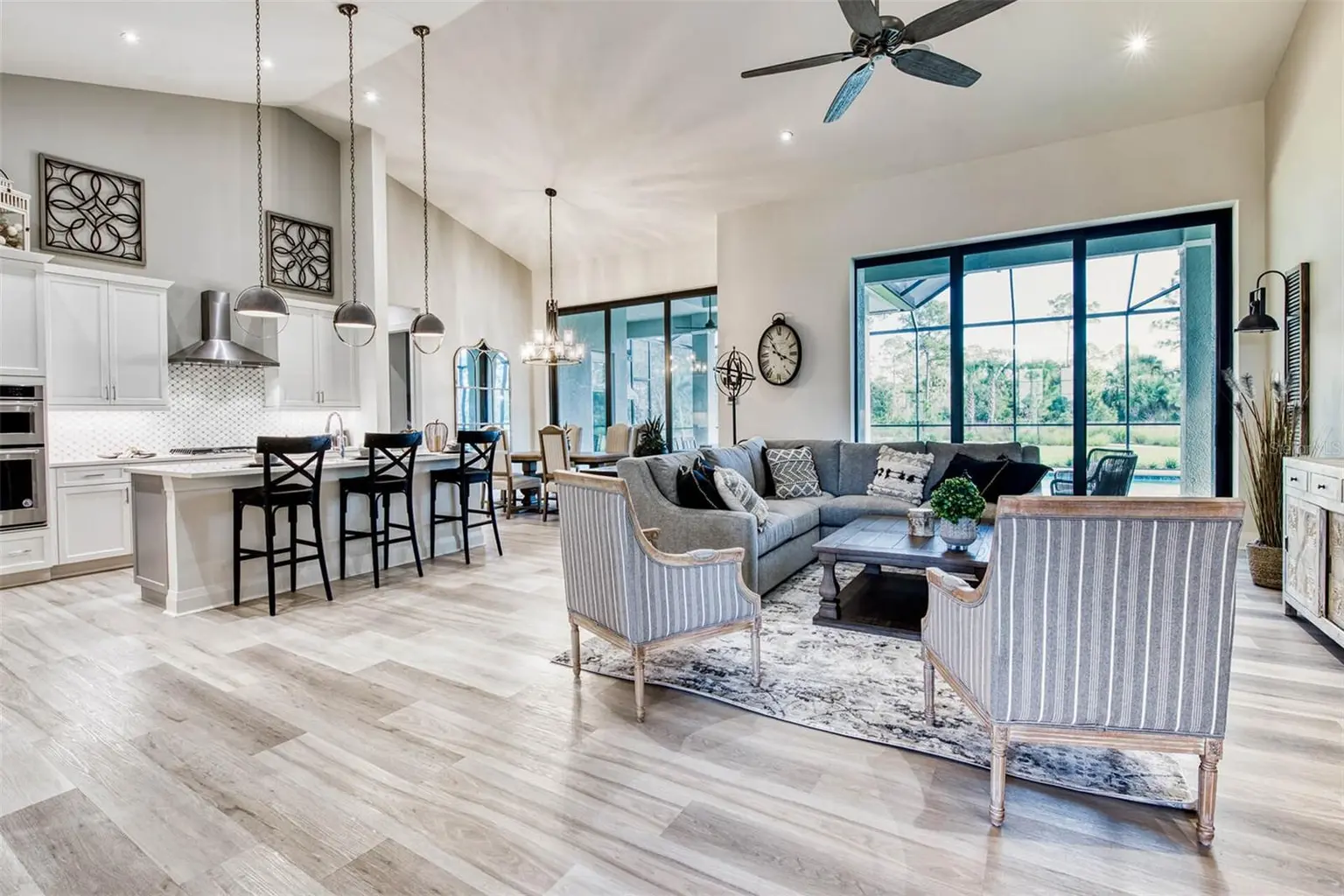 Sanctuary Cove home, photo 6 of 8