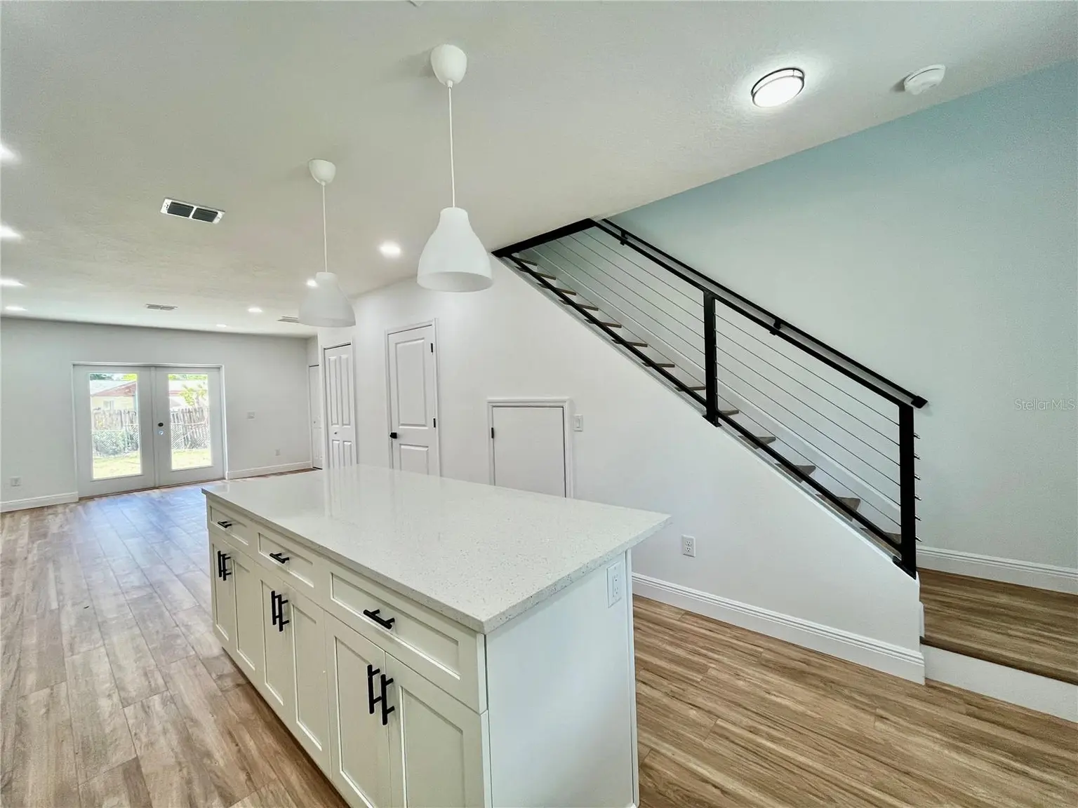 8112 N GREENWOOD AVENUE, TAMPA, FL, photo 5 of 12