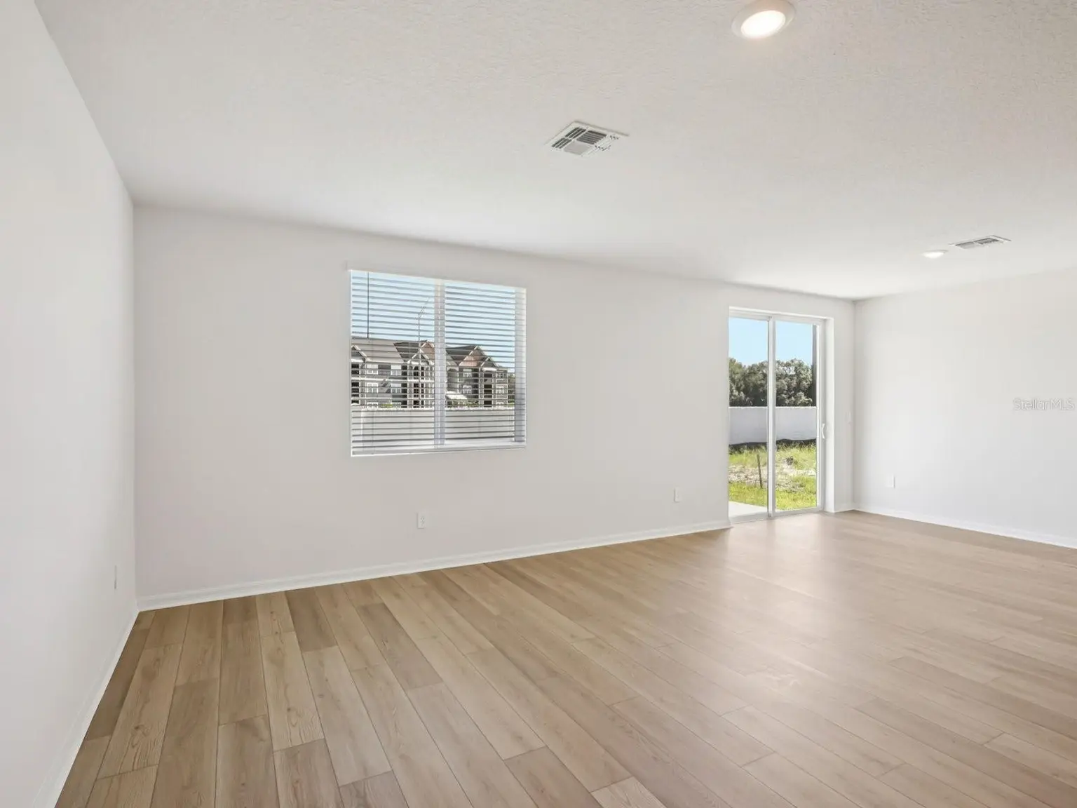 10425 ABUNDANCE GROVE WAY, PARRISH, FL, photo 2 of 21