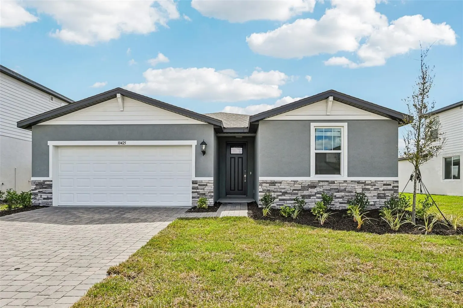10425 ABUNDANCE GROVE WAY, PARRISH, FL