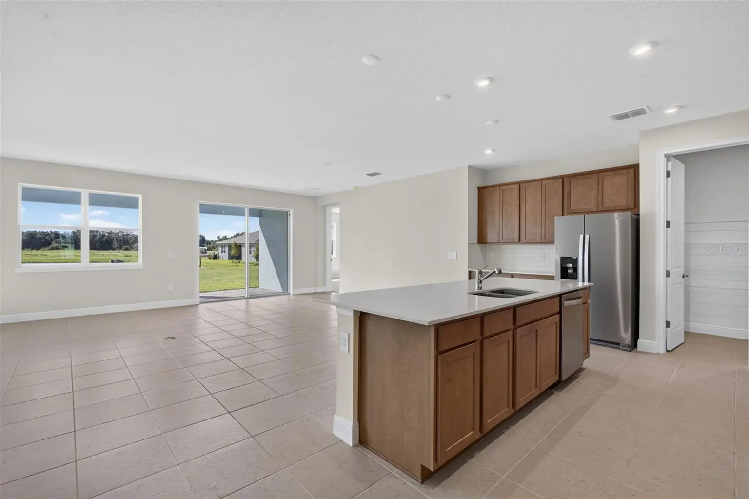12907 PIERCE STREET, PARRISH, FL, photo 6 of 39