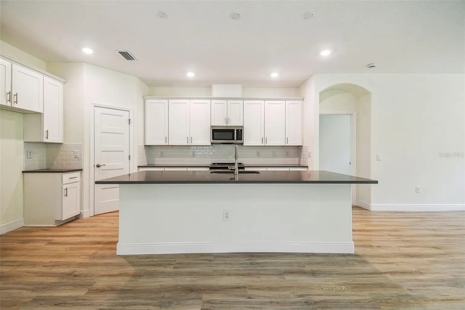11347 STRIPED BASS COURT, NEW PORT RICHEY, FL, photo 5 of 38