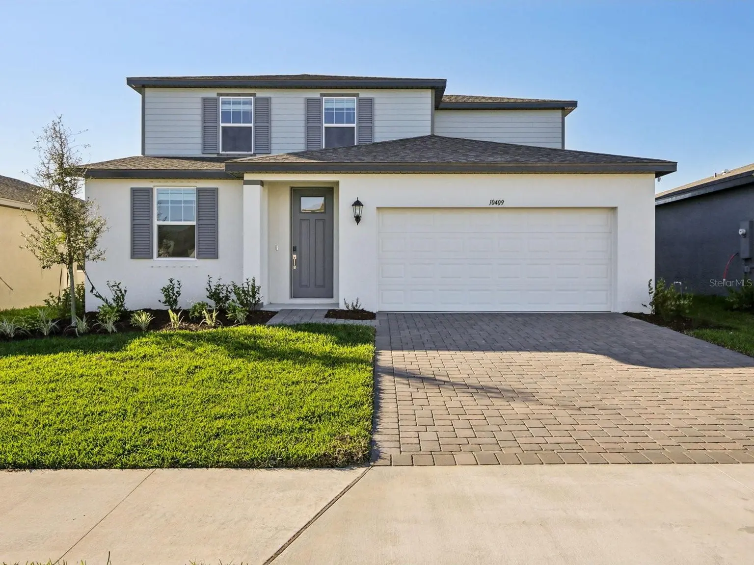 Oakfield Trails home, photo 1 of 8
