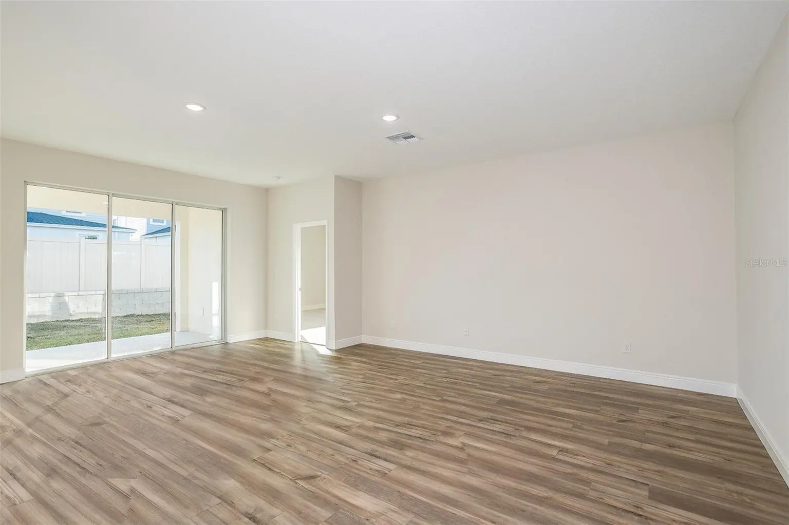 33489 HAMMOCK BEACH WAY, DADE CITY, FL, photo 13 of 28