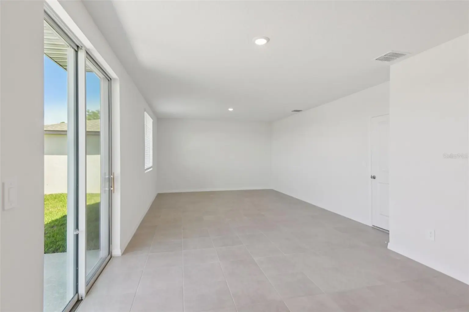 12589 HOMELAND DRIVE, DADE CITY, FL, photo 6 of 38