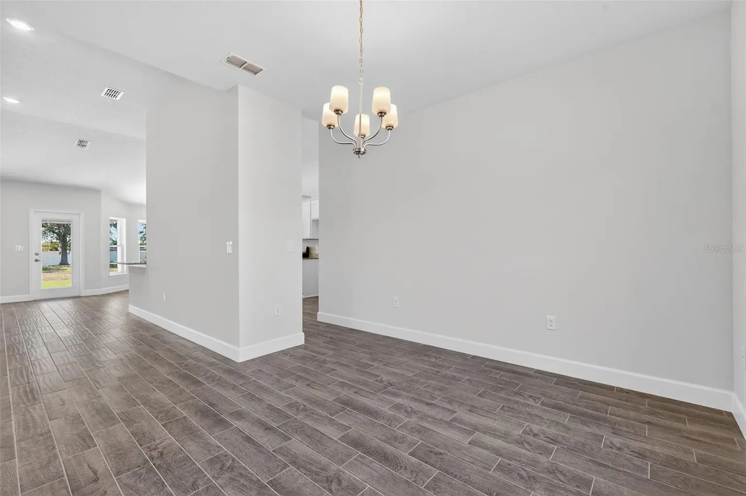 37298 HIDDEN VIEW CIRCLE, DADE CITY, FL, photo 6 of 48