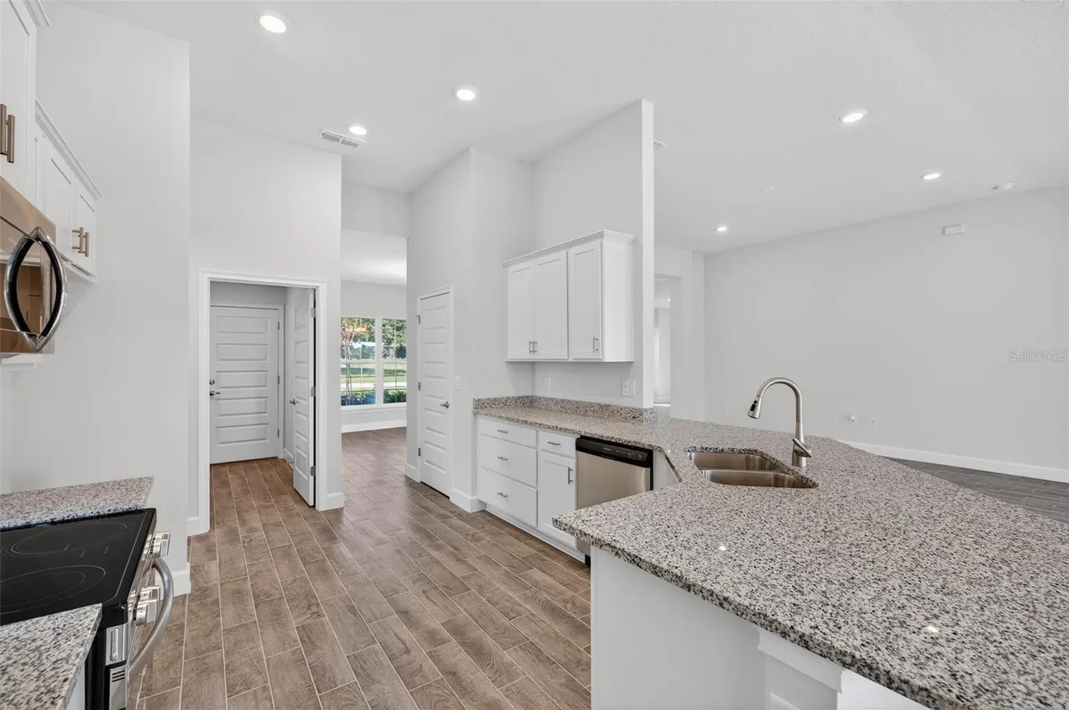 37298 HIDDEN VIEW CIRCLE, DADE CITY, FL, photo 19 of 48