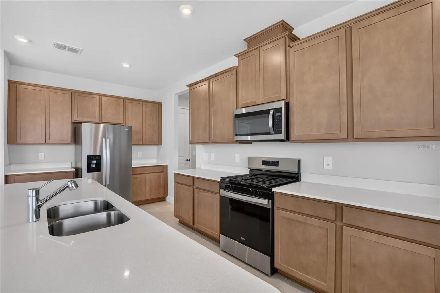 9022 SUNDANCE TERRACE, PARRISH, FL, photo 8 of 42