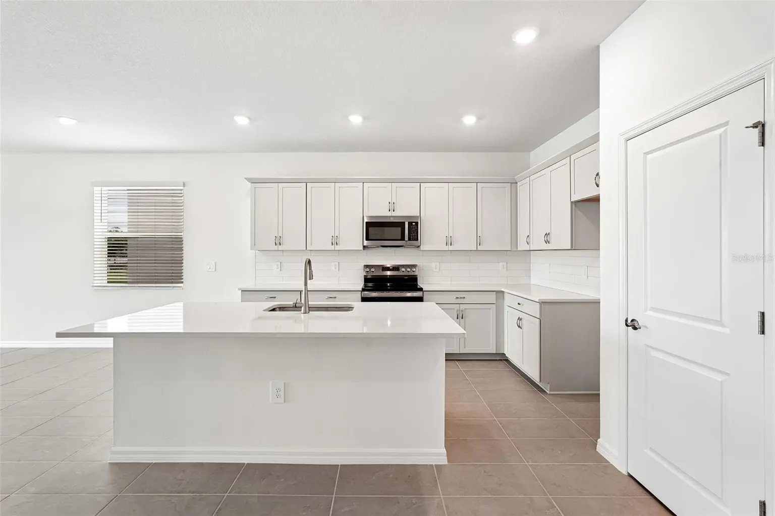 4606 OUTHAUL RUN, PALMETTO, FL, photo 11 of 38