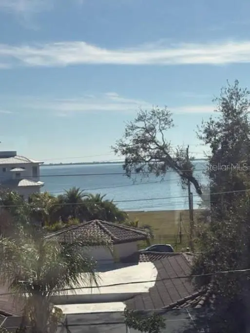 577 W DAVIS BOULEVARD, TAMPA, FL, photo 13 of 26