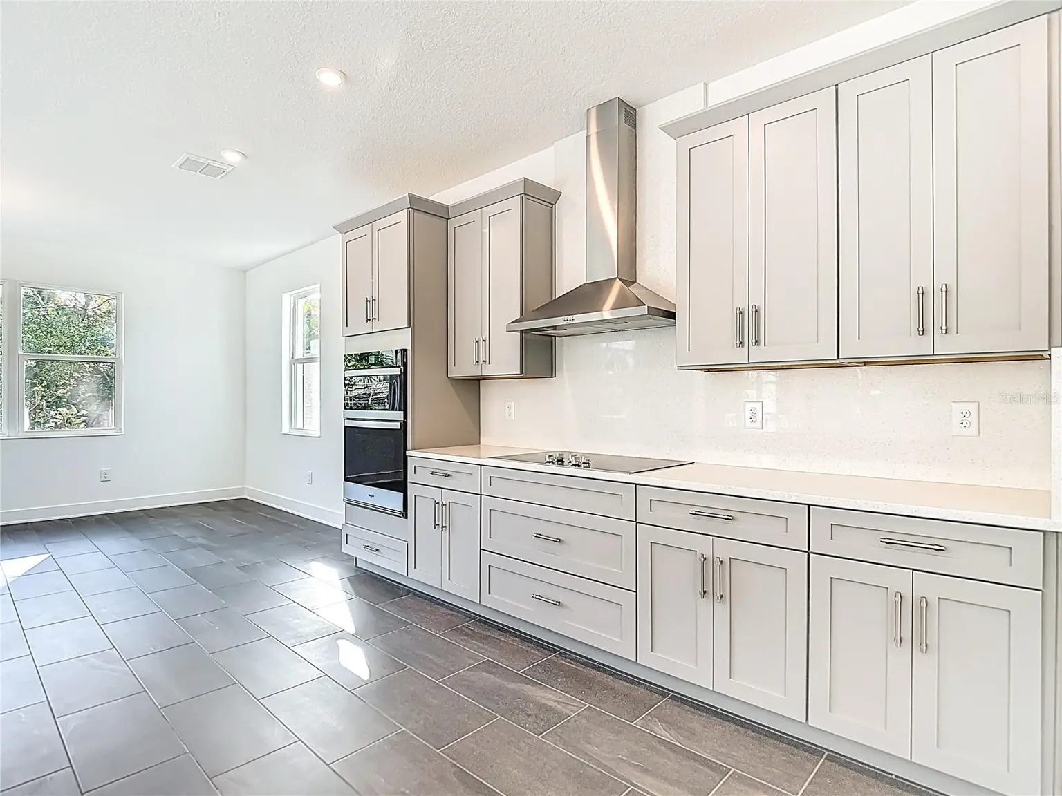 410 S WEST SHORE BOULEVARD, TAMPA, FL, photo 16 of 93