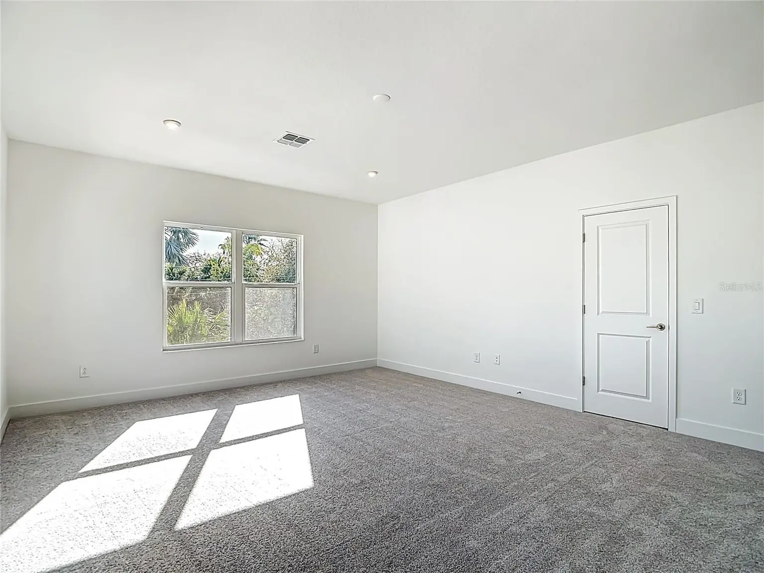 410 S WEST SHORE BOULEVARD, TAMPA, FL, photo 43 of 93