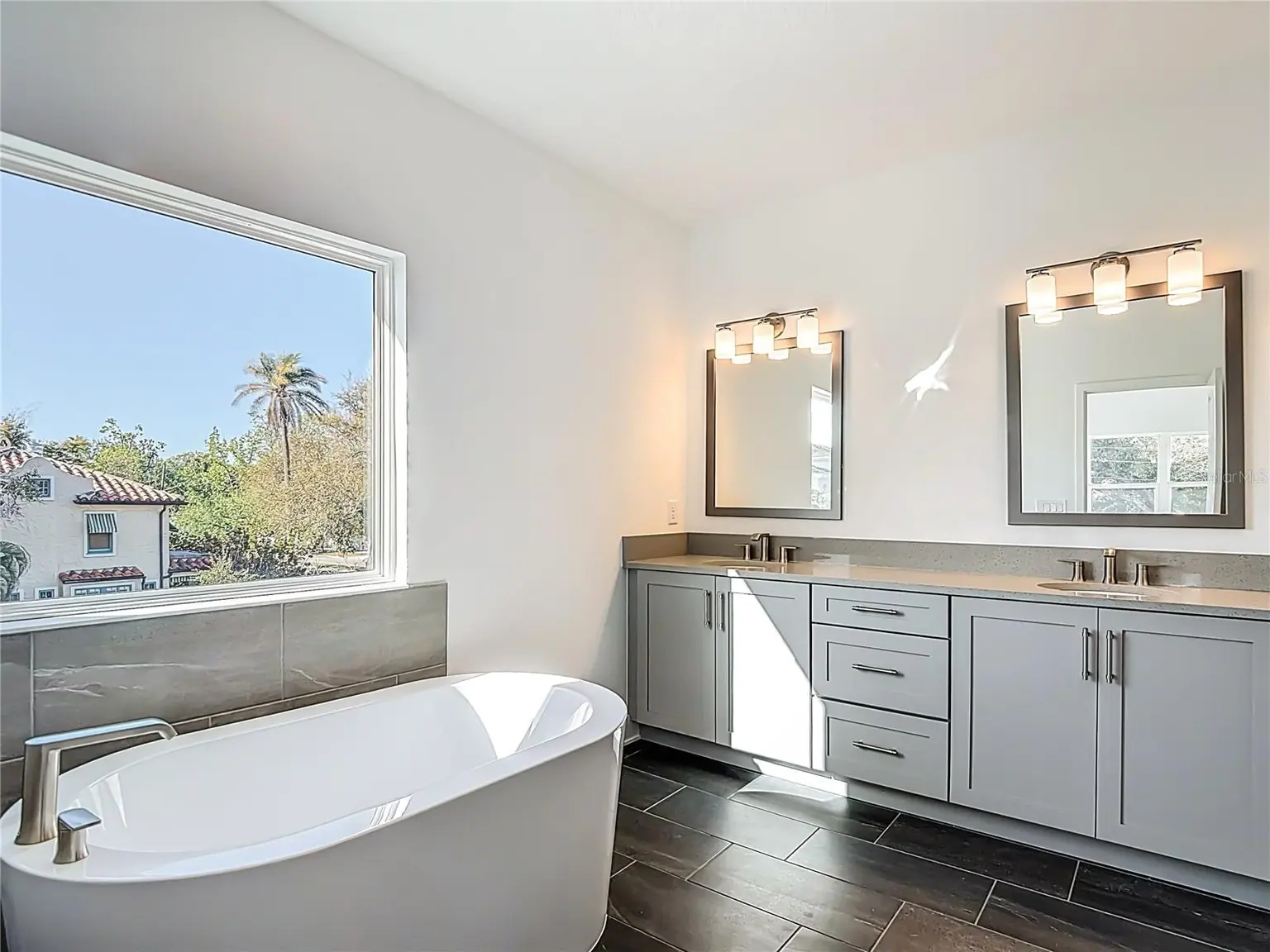410 S WEST SHORE BOULEVARD, TAMPA, FL, photo 51 of 93