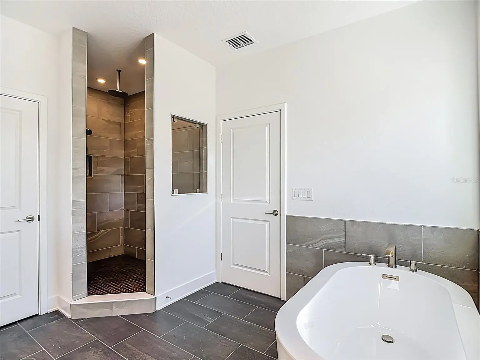 410 S WEST SHORE BOULEVARD, TAMPA, FL, photo 54 of 93