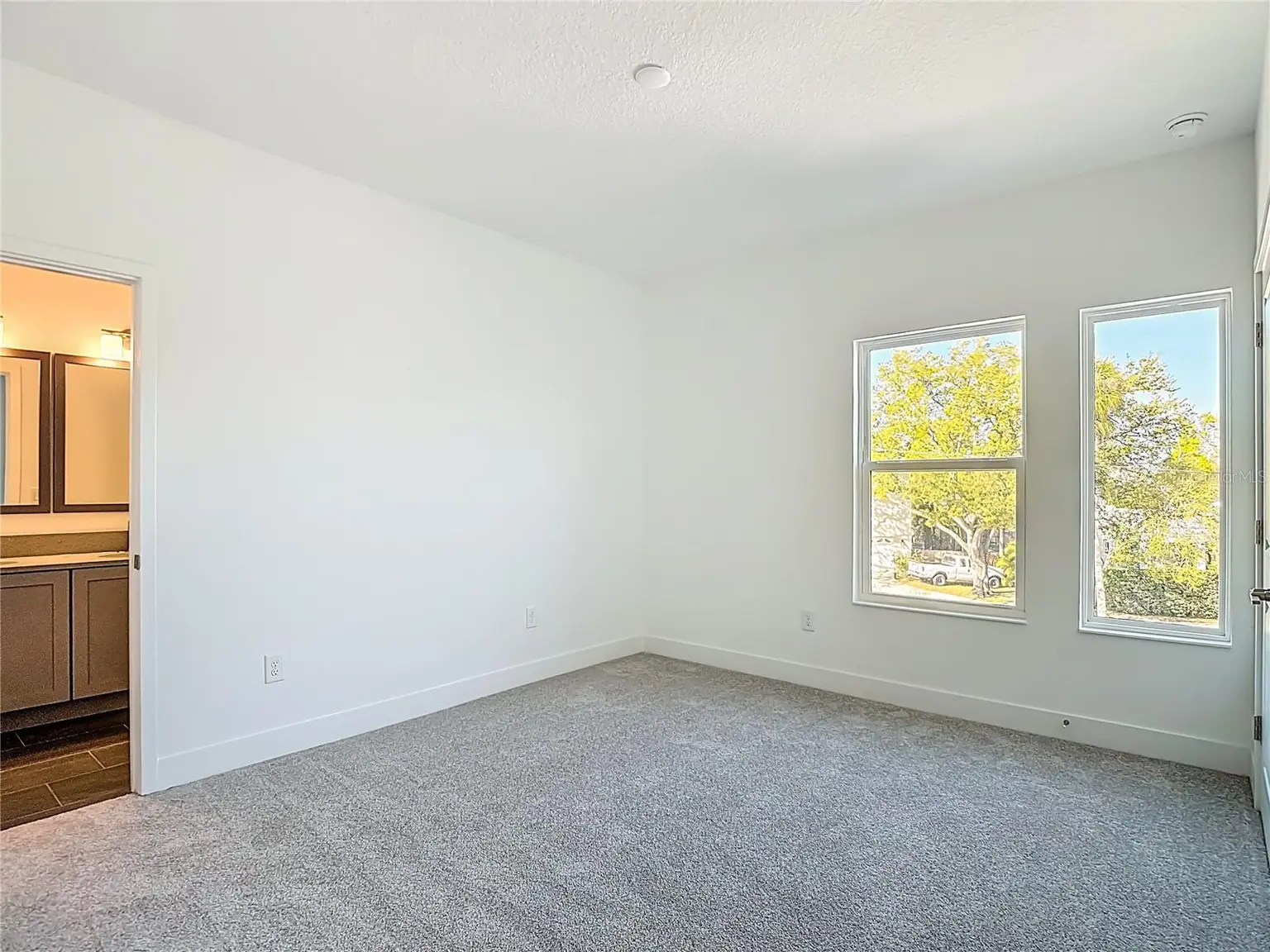 410 S WEST SHORE BOULEVARD, TAMPA, FL, photo 68 of 93