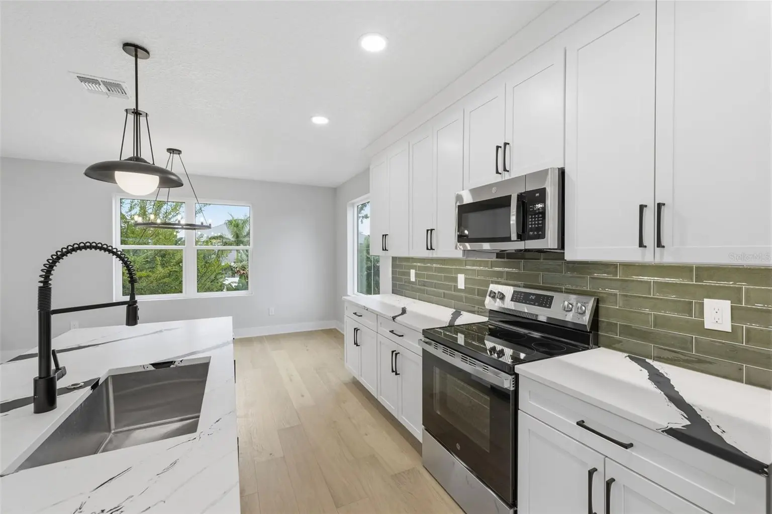 4208 W CARMEN STREET #D, TAMPA, FL, photo 12 of 37