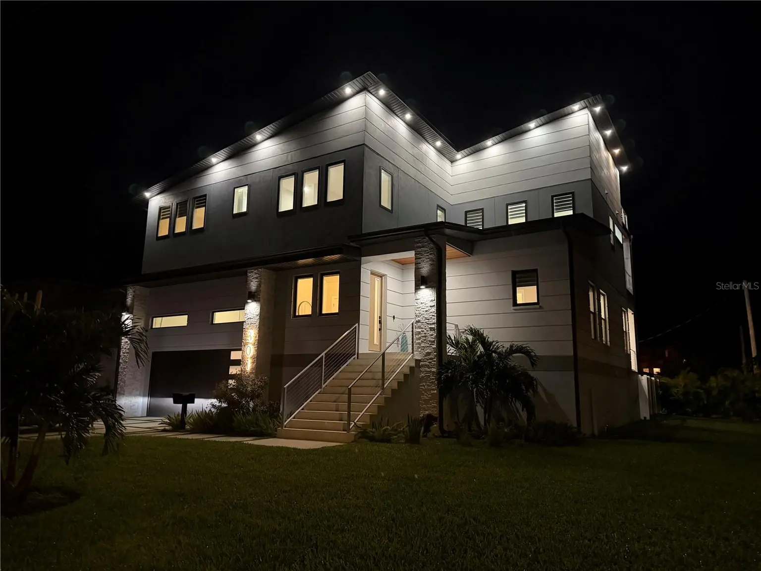 301 79TH STREET S, ST PETERSBURG, FL, photo 3 of 59