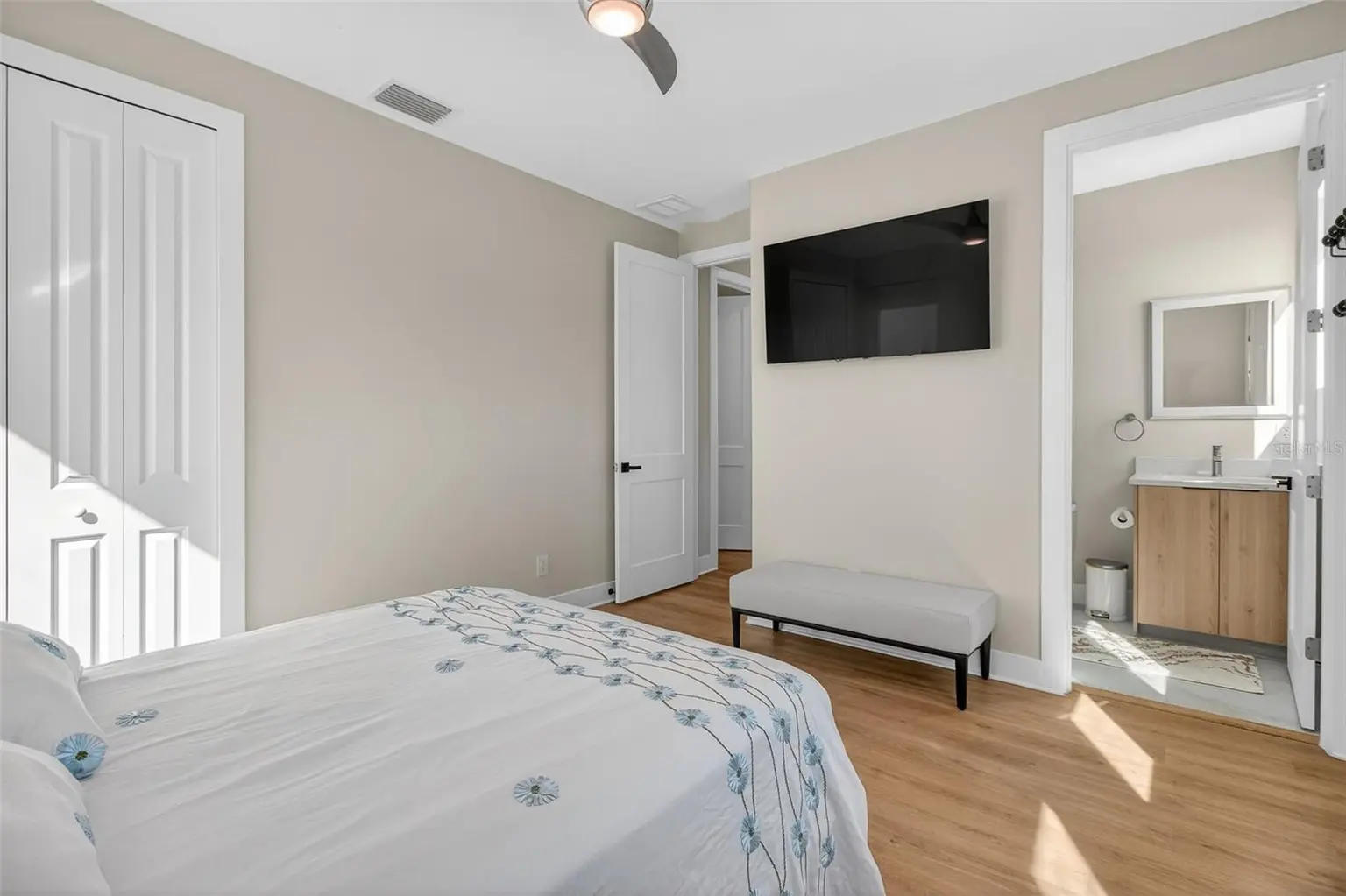 301 79TH STREET S, ST PETERSBURG, FL, photo 23 of 59